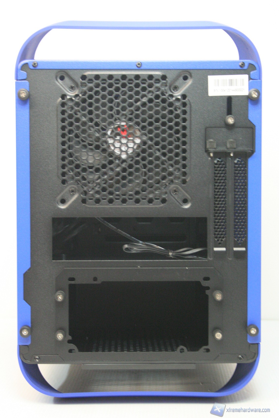 00033 bitfenix prodigy